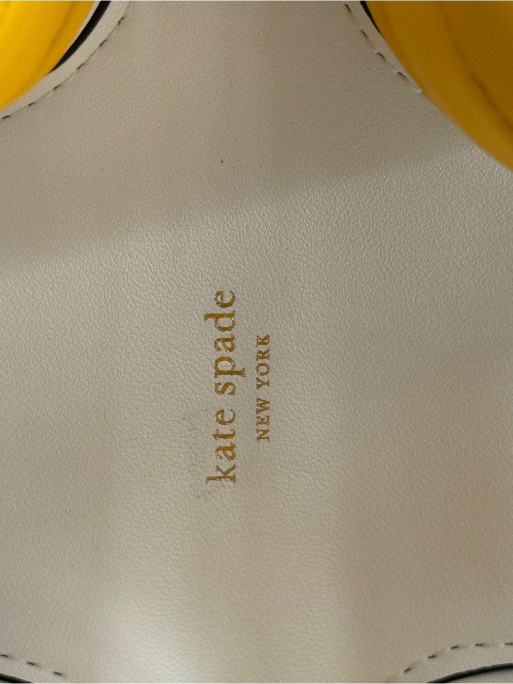 Authentic Kate Spade Fringe Dog Crossbody Bag in White and Yellow - Picture 8 of 10